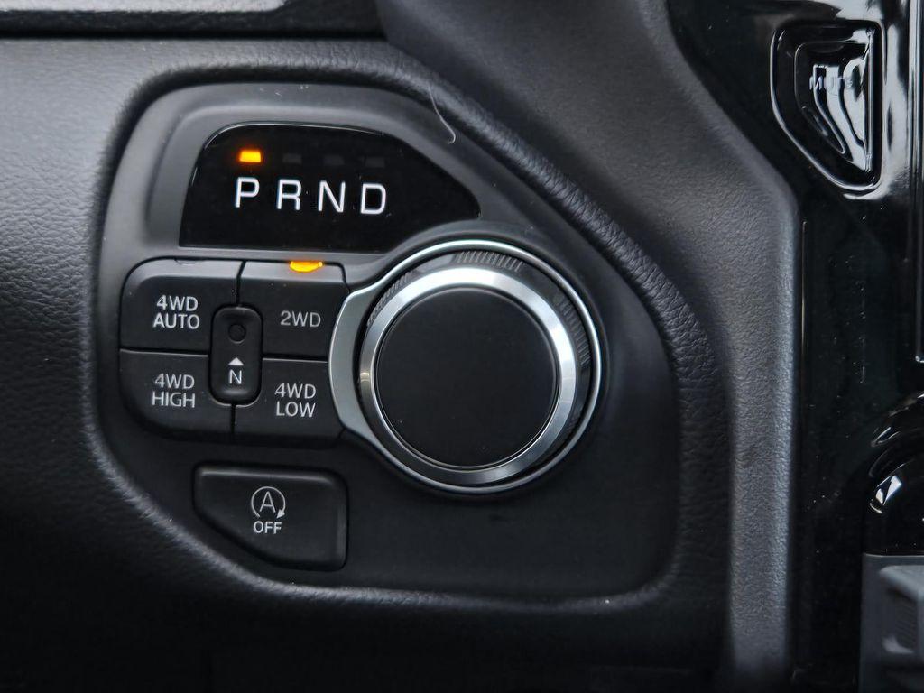 new 2025 Ram 1500 car, priced at $57,572