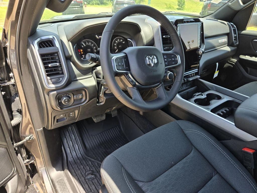 new 2025 Ram 1500 car, priced at $57,572