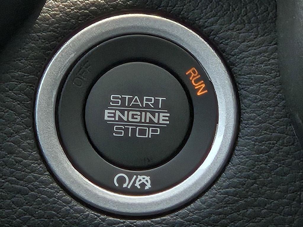 new 2025 Ram 1500 car, priced at $57,572