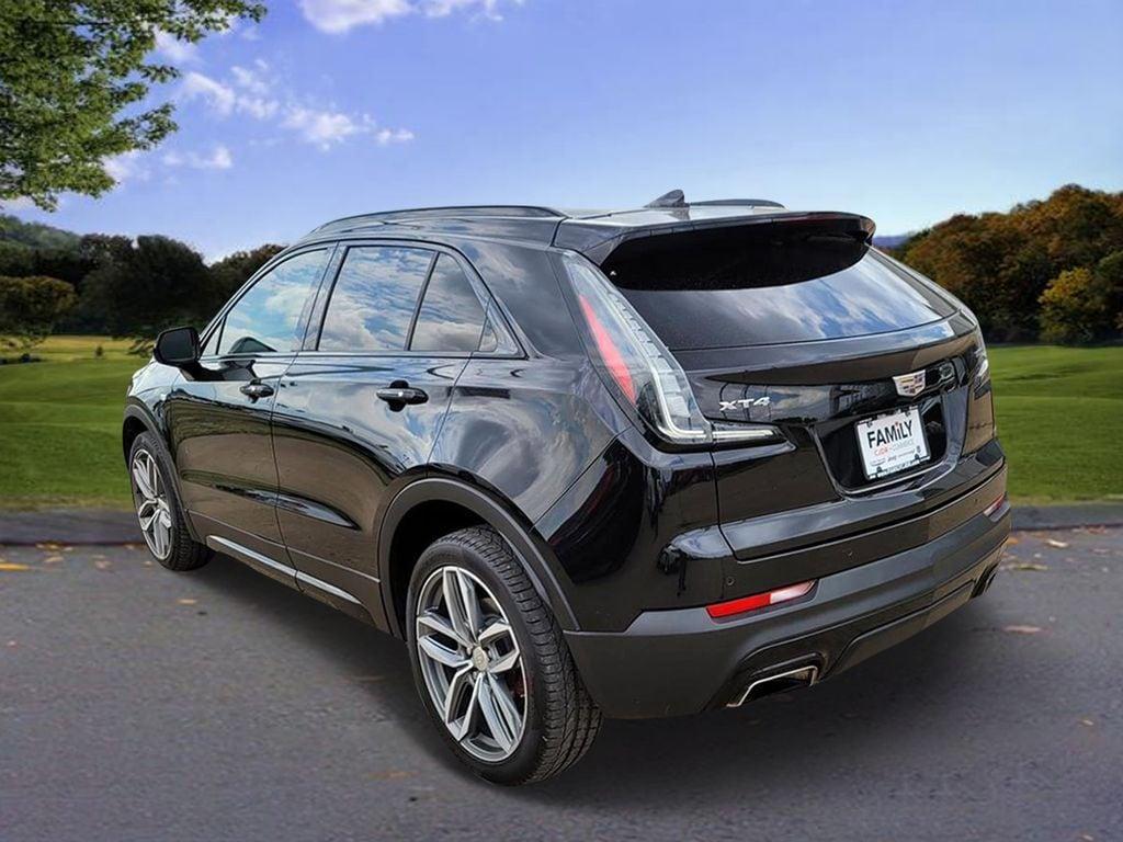 used 2021 Cadillac XT4 car, priced at $21,991