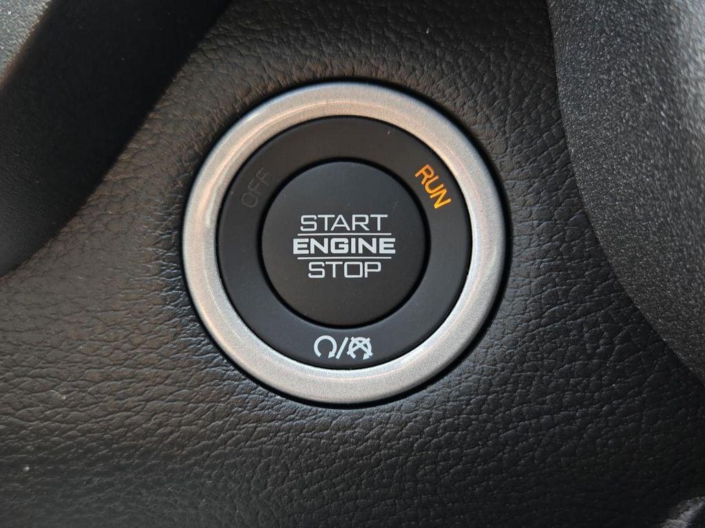 new 2025 Ram 1500 car, priced at $42,785