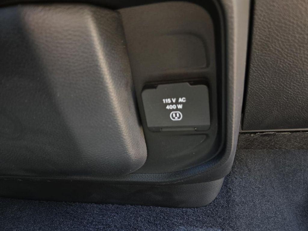 new 2025 Ram 1500 car, priced at $42,785