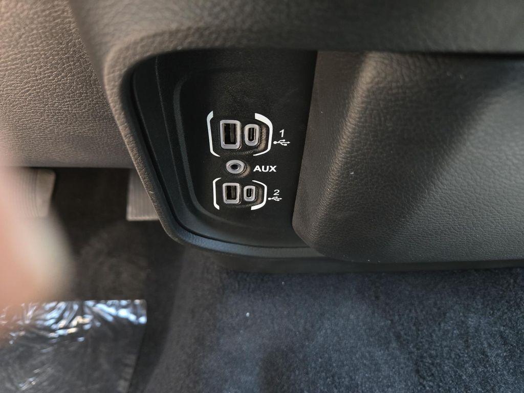 new 2025 Ram 1500 car, priced at $42,785