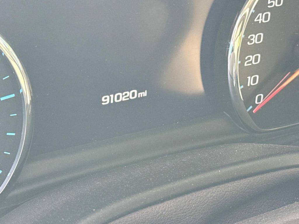 used 2020 GMC Yukon car, priced at $43,591