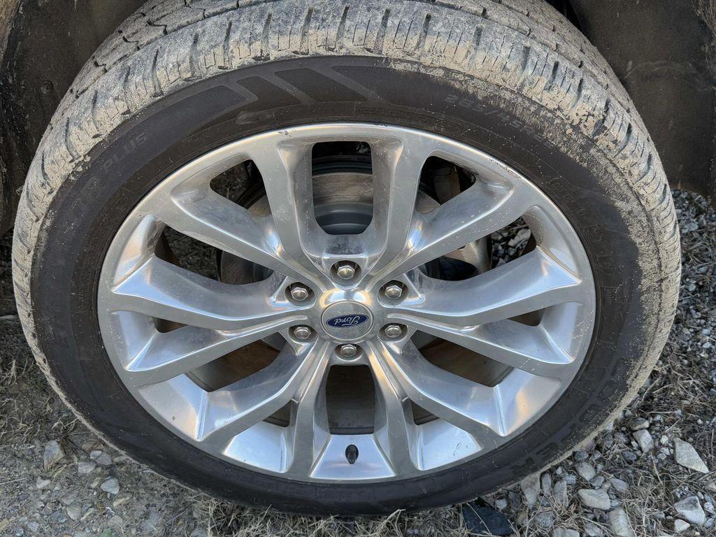 used 2019 Ford Expedition car, priced at $28,991