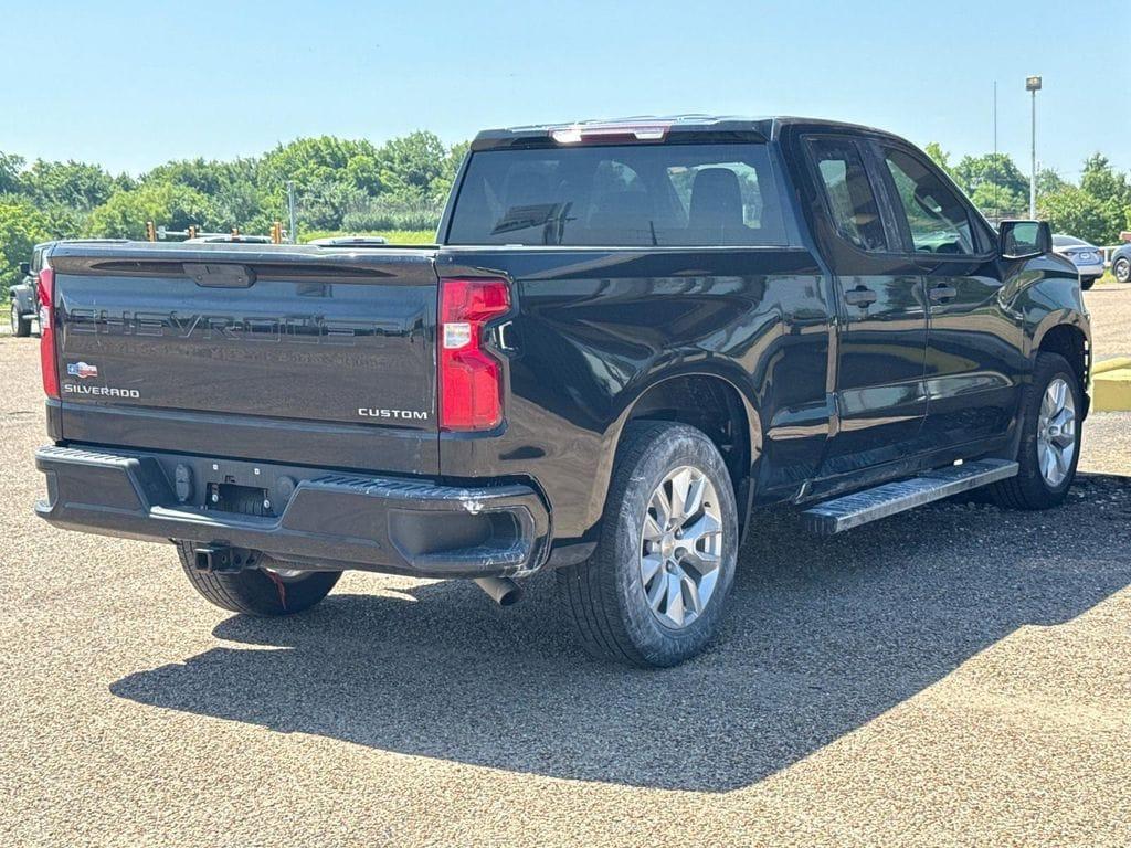 used 2021 Chevrolet Silverado 1500 car, priced at $26,592
