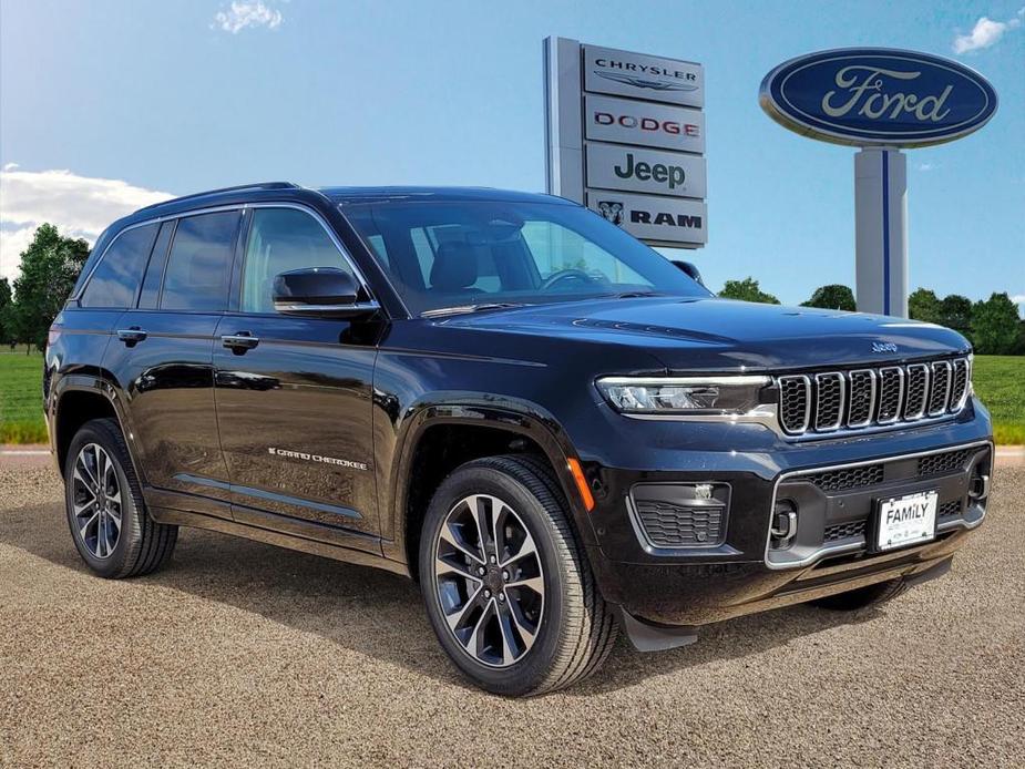 new 2022 Jeep Grand Cherokee car, priced at $48,430