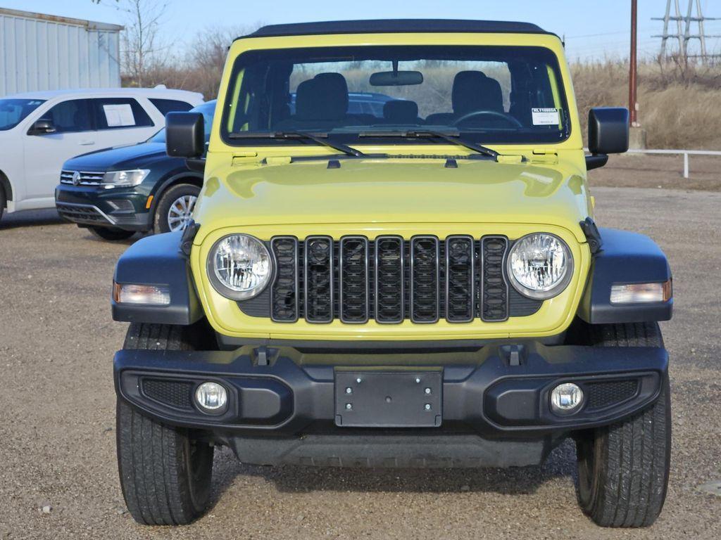 used 2024 Jeep Gladiator car, priced at $35,991