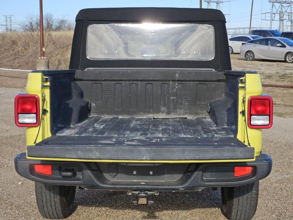 used 2024 Jeep Gladiator car, priced at $35,991