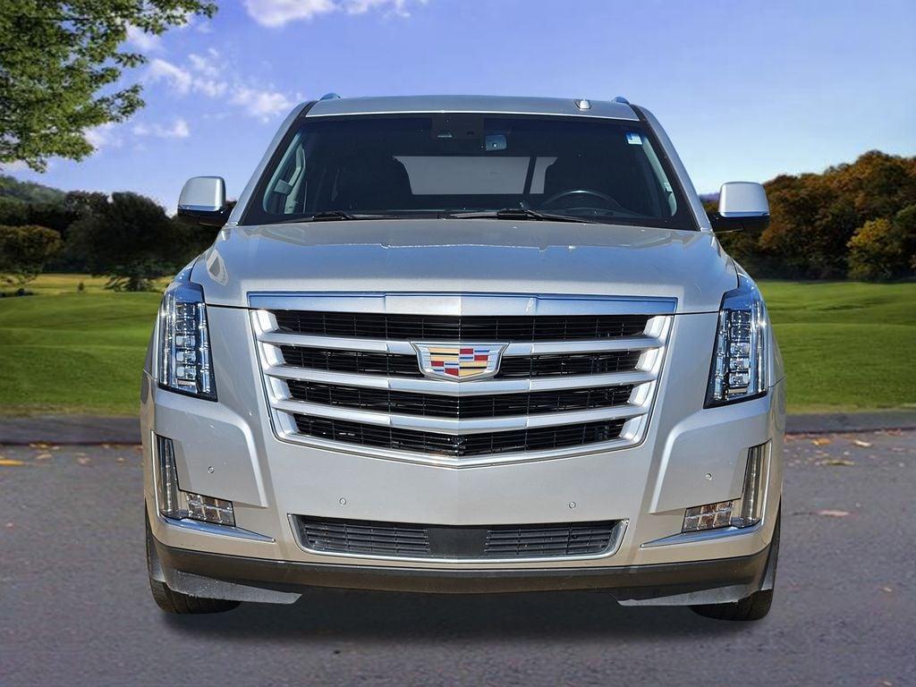 used 2015 Cadillac Escalade car, priced at $25,991