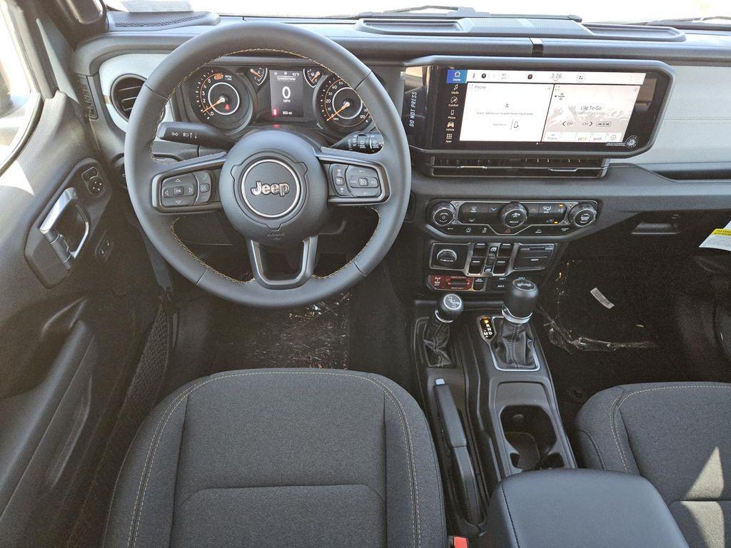 new 2025 Jeep Wrangler car
