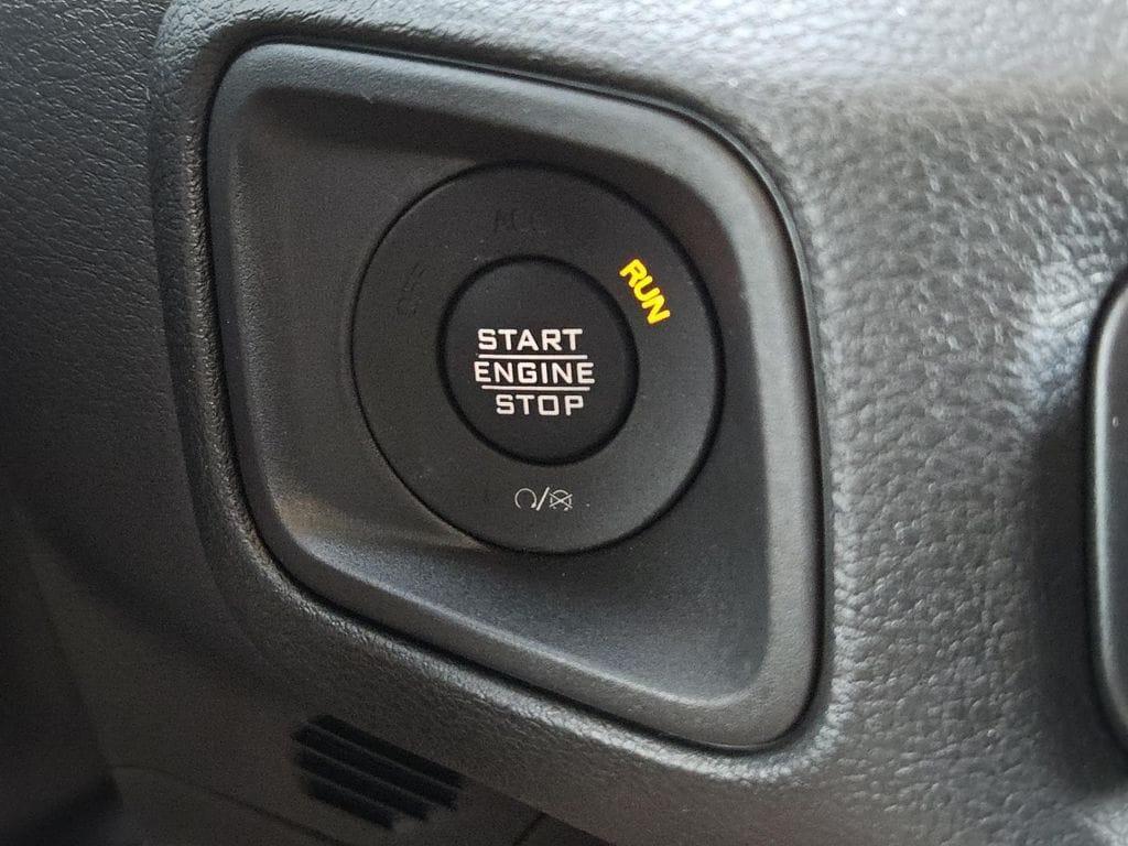 new 2025 Jeep Wrangler car