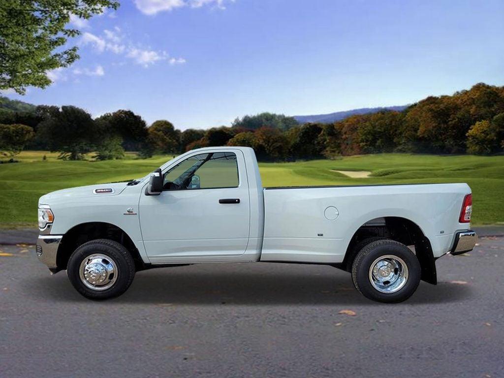 new 2024 Ram 3500 car, priced at $61,170