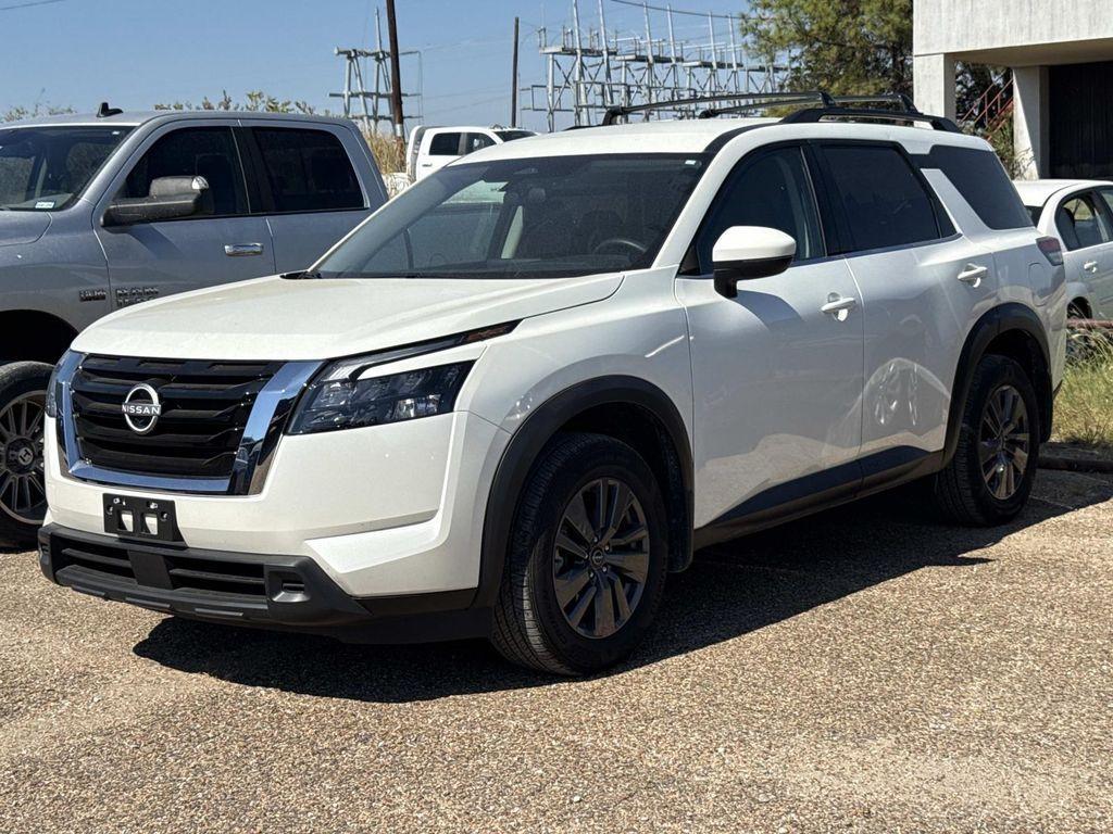 used 2024 Nissan Pathfinder car, priced at $34,991