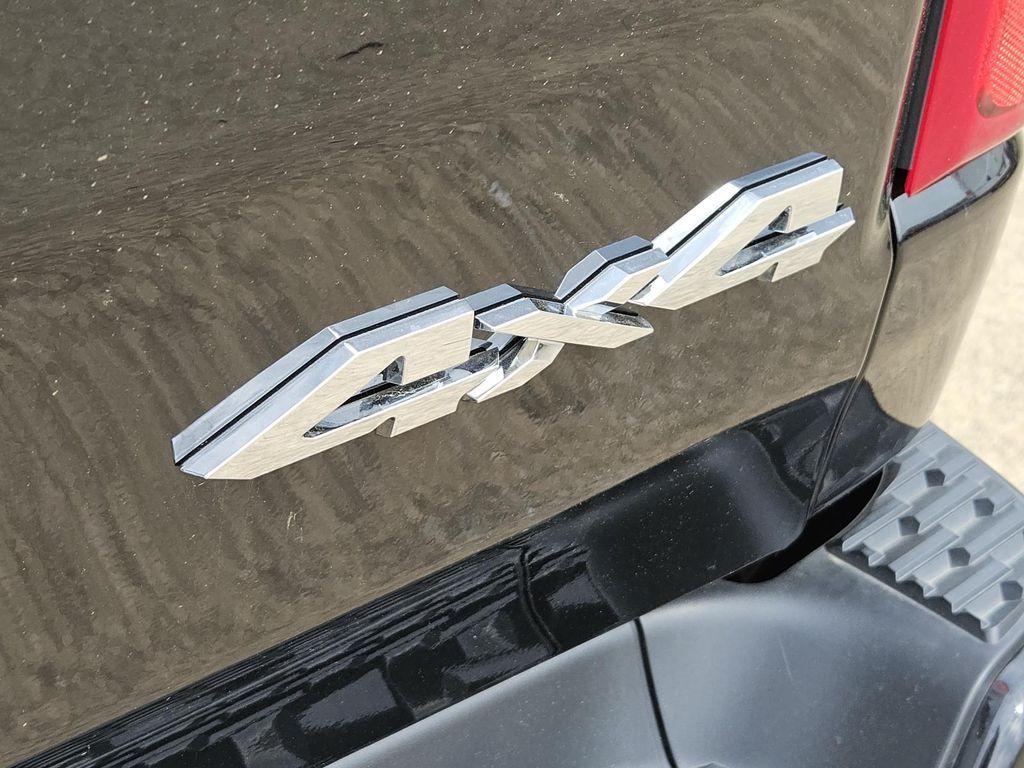 new 2025 Ram 1500 car, priced at $60,915