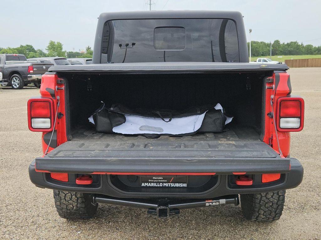 used 2022 Jeep Gladiator car, priced at $33,992