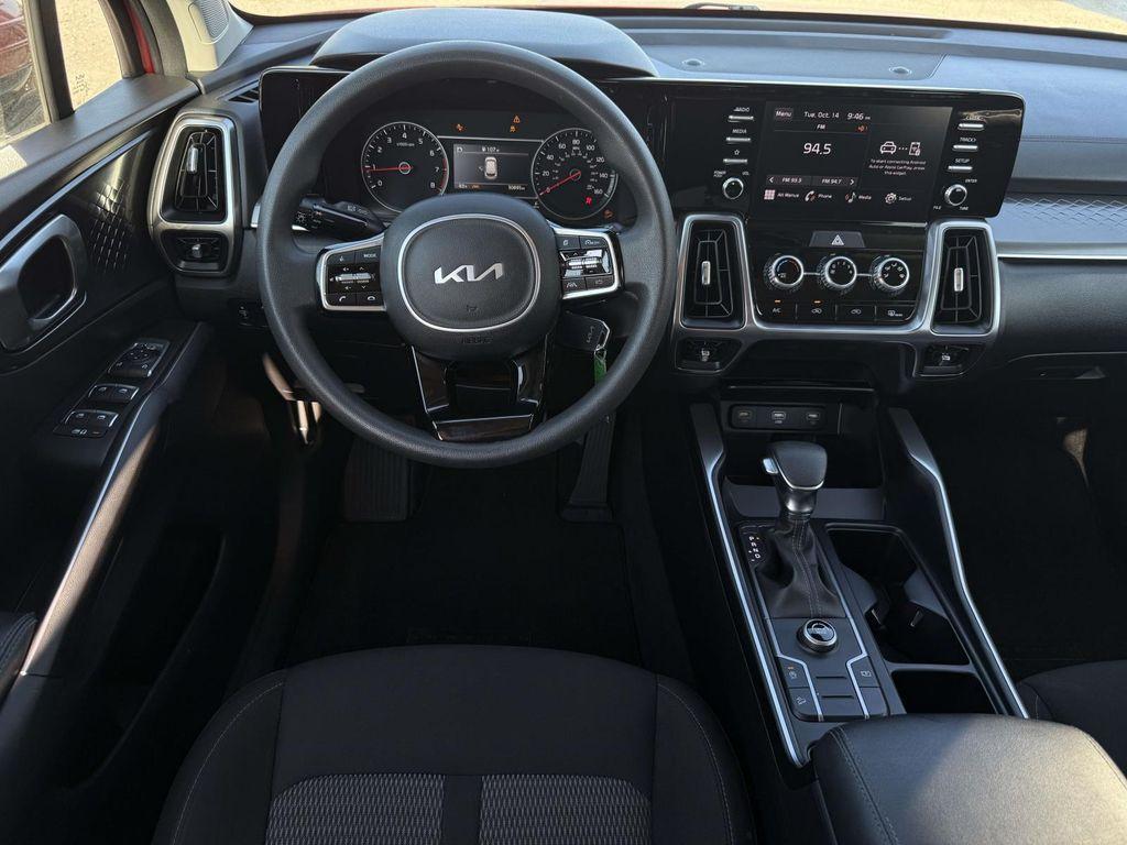 used 2023 Kia Sorento car, priced at $24,991