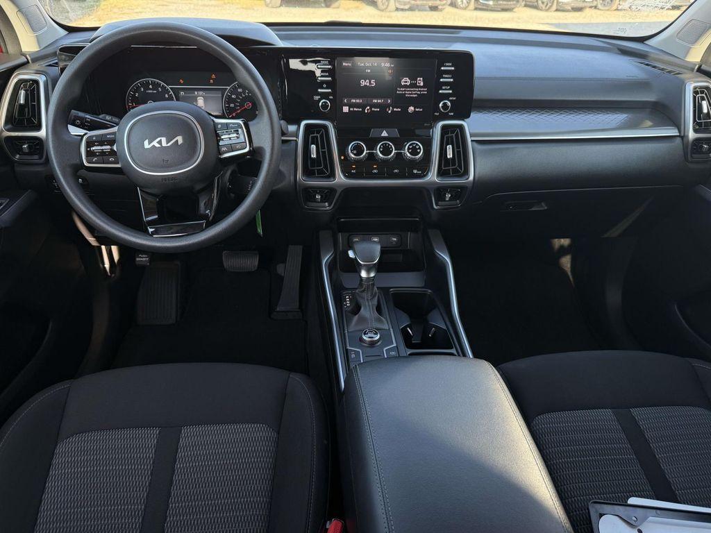 used 2023 Kia Sorento car, priced at $24,991