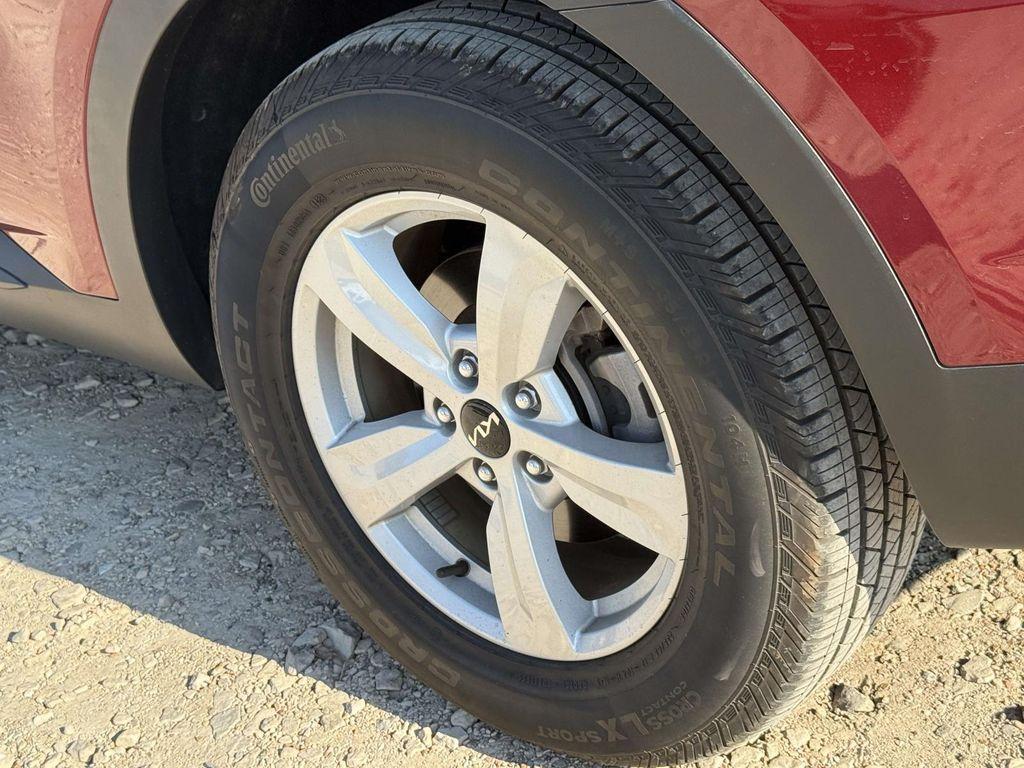used 2023 Kia Sorento car, priced at $24,991