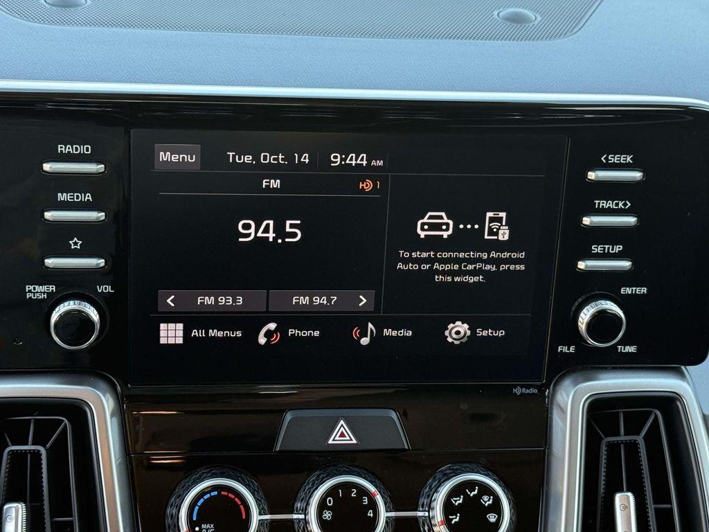 used 2023 Kia Sorento car, priced at $24,991