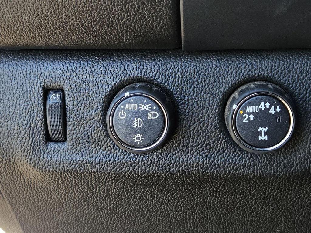 used 2021 GMC Canyon car, priced at $25,494