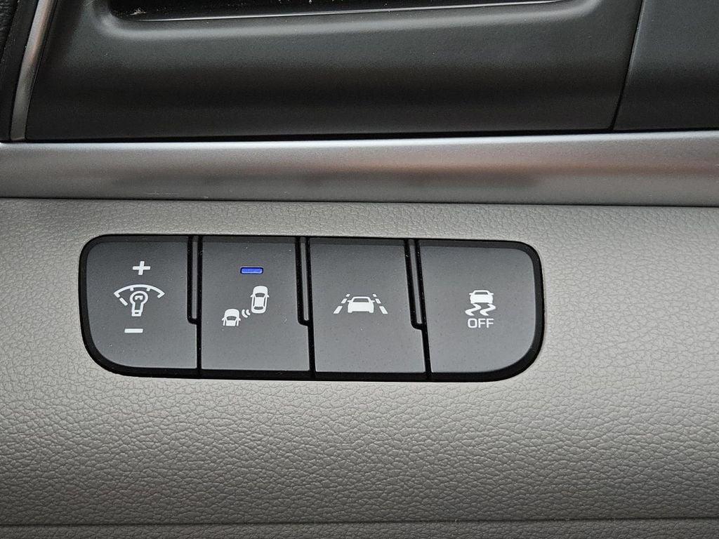 used 2020 Hyundai Elantra car, priced at $13,991