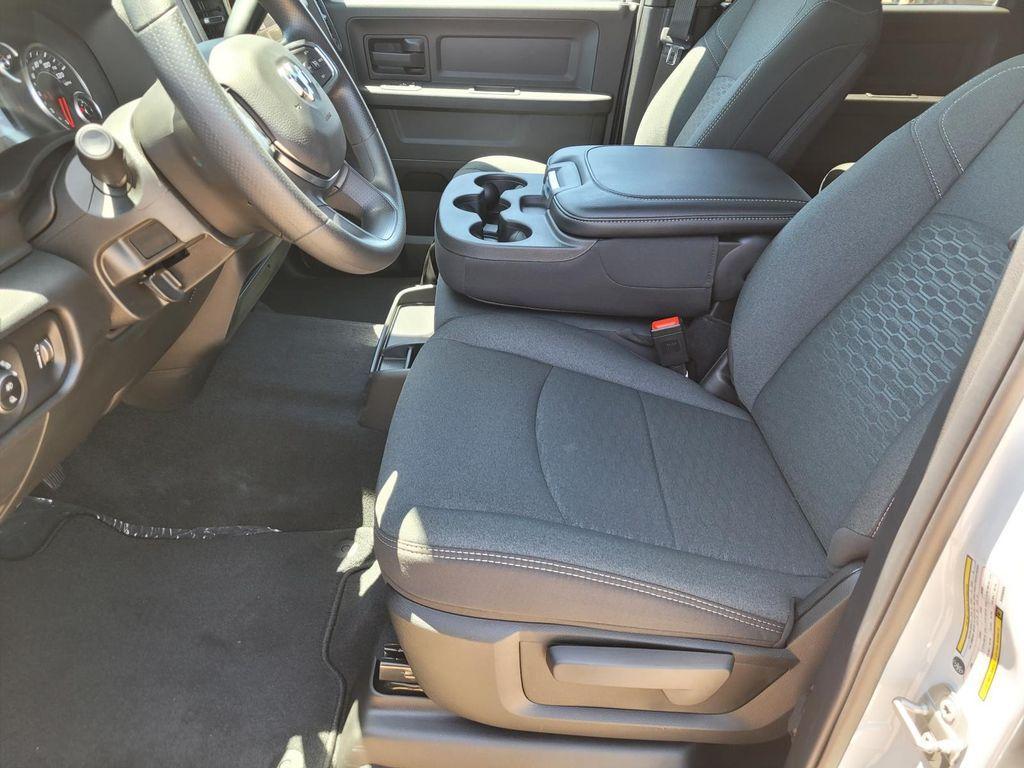 new 2025 Ram 2500 car, priced at $64,428