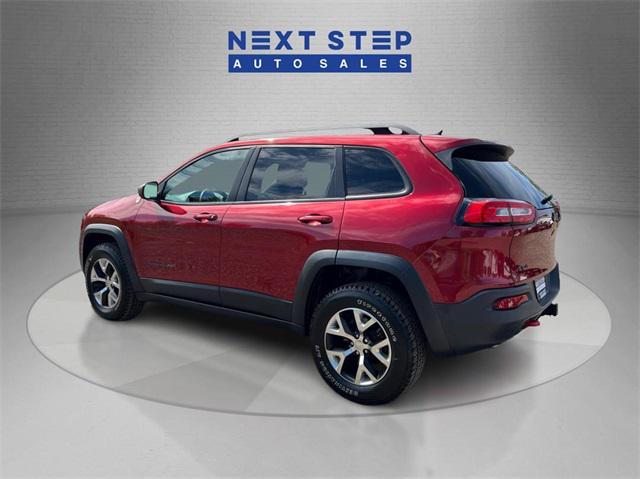 used 2015 Jeep Cherokee car, priced at $15,295