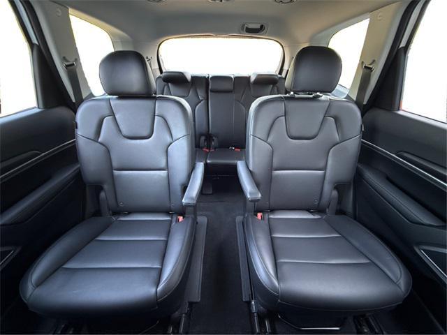 used 2024 Kia Telluride car, priced at $37,495