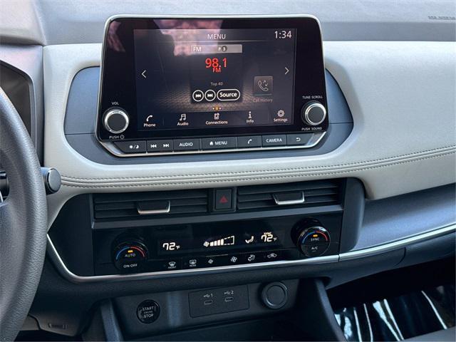 used 2024 Nissan Rogue car, priced at $21,965