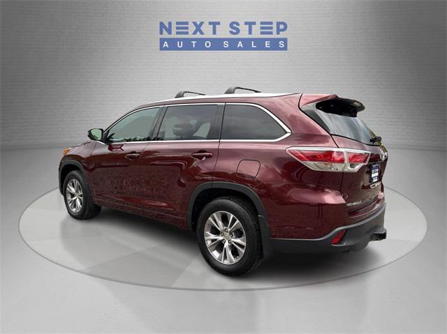 used 2015 Toyota Highlander car, priced at $15,488