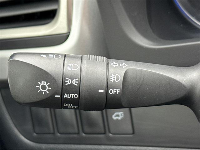 used 2015 Toyota Highlander car, priced at $15,488