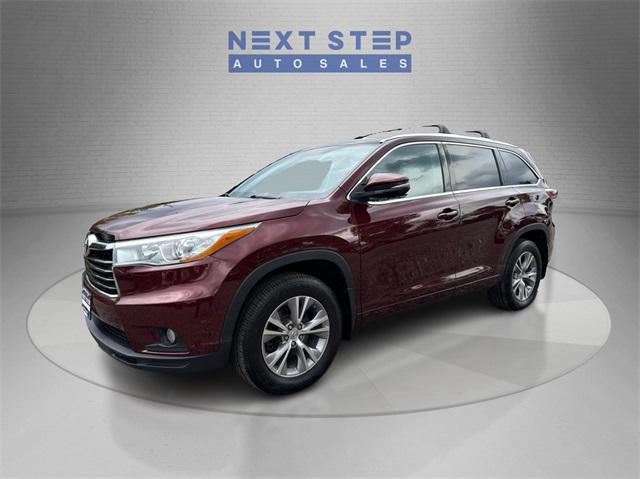 used 2015 Toyota Highlander car, priced at $15,488