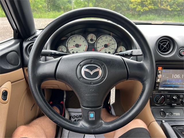 used 2001 Mazda MX-5 Miata car, priced at $9,495