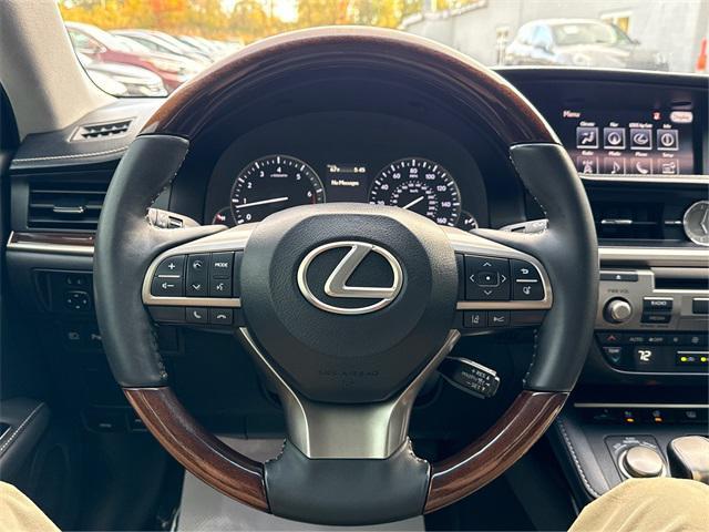 used 2016 Lexus ES 350 car, priced at $15,988