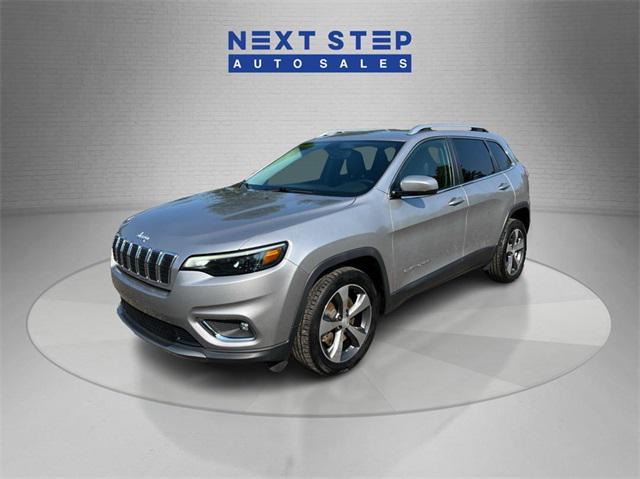 used 2019 Jeep Cherokee car, priced at $15,495