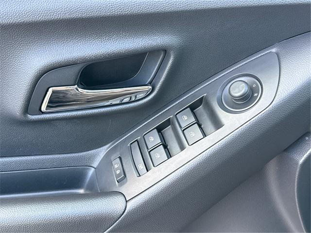 used 2019 Chevrolet Trax car, priced at $11,488