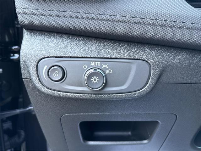 used 2024 Chevrolet TrailBlazer car, priced at $20,595