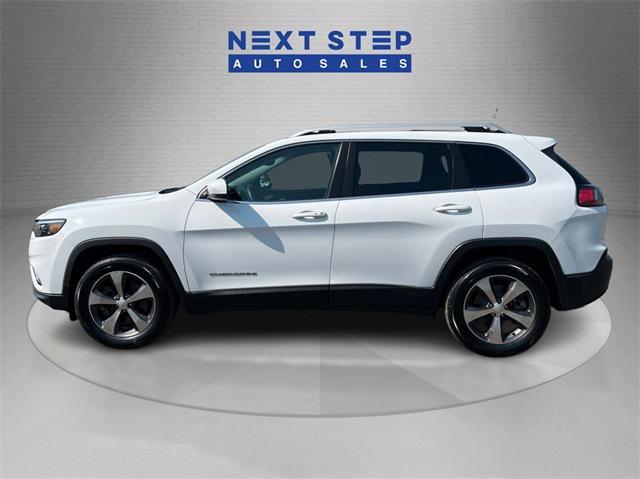 used 2019 Jeep Cherokee car, priced at $17,995