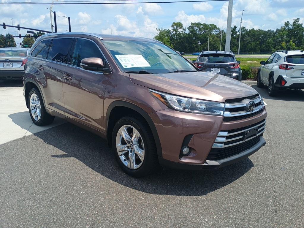 used 2018 Toyota Highlander car, priced at $27,282