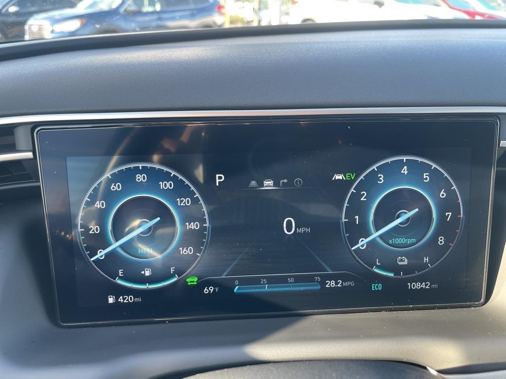 used 2024 Hyundai TUCSON Hybrid car, priced at $30,492