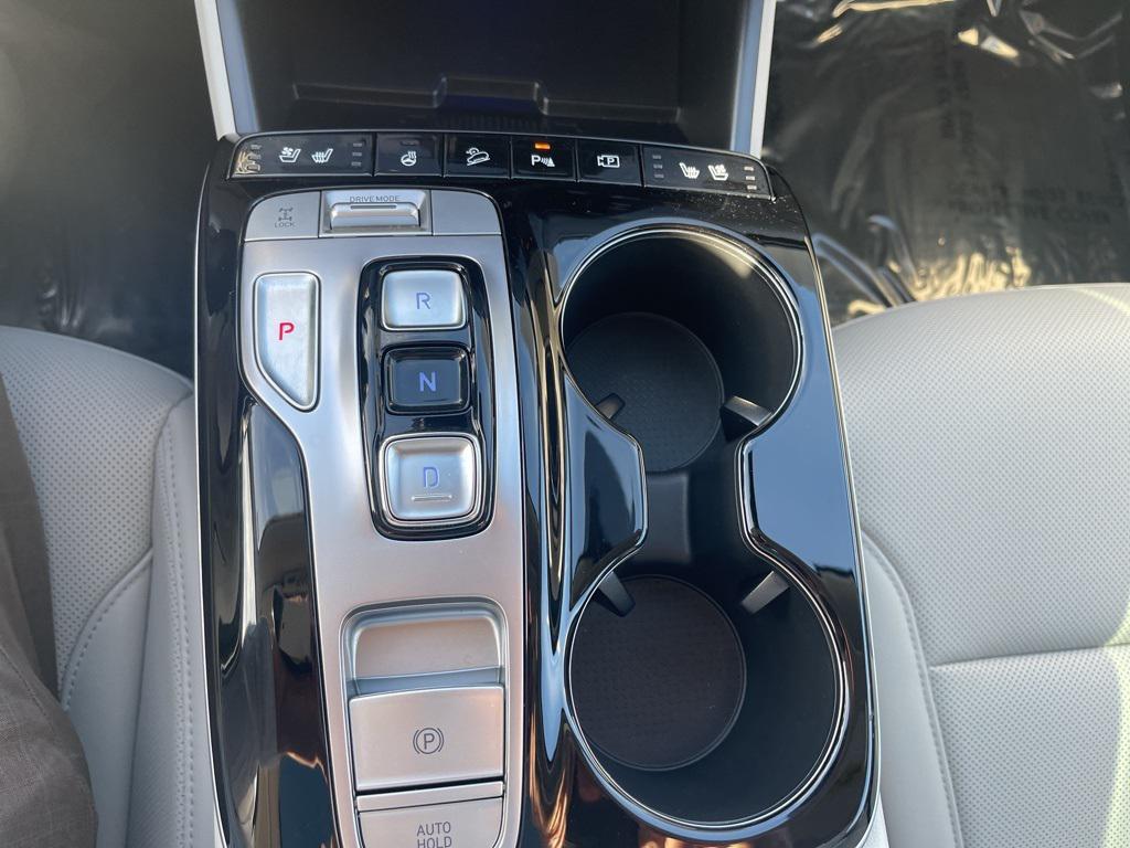 used 2024 Hyundai TUCSON Hybrid car, priced at $30,492