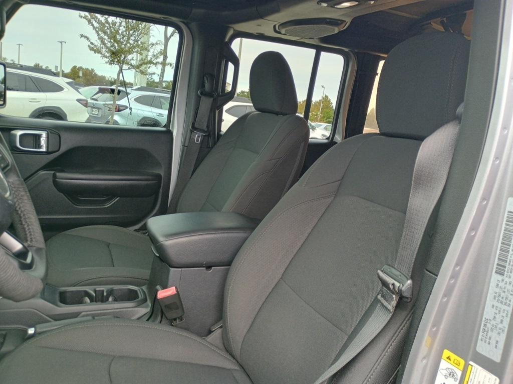 used 2018 Jeep Wrangler Unlimited car, priced at $20,352