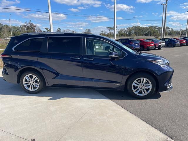 used 2021 Toyota Sienna car, priced at $41,562