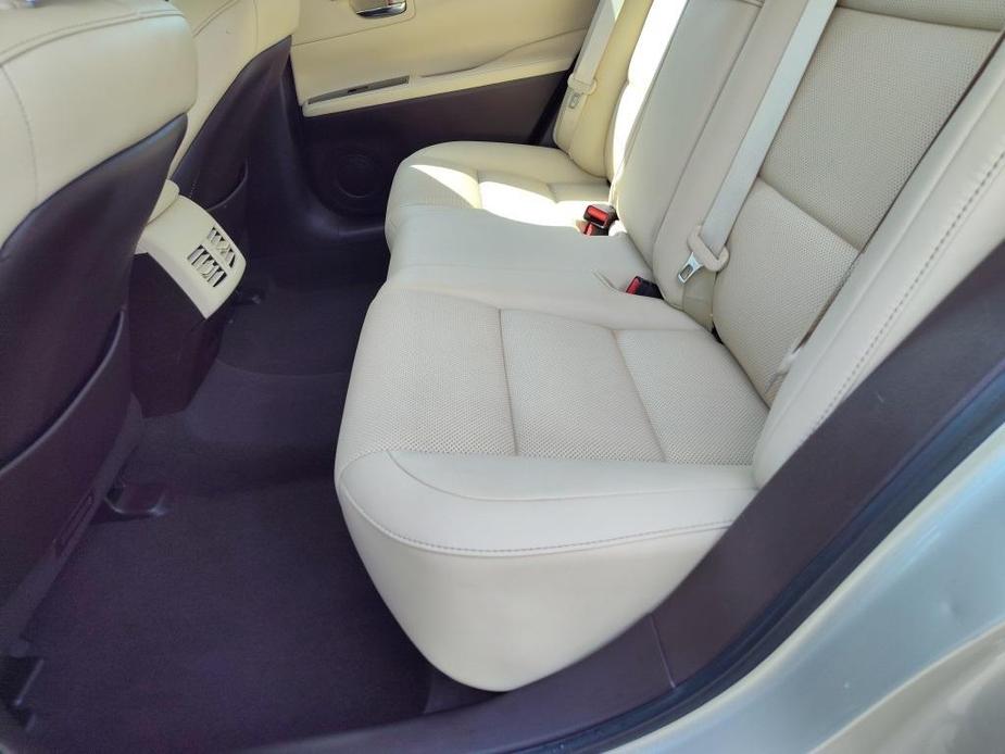 used 2017 Lexus ES 350 car, priced at $22,492