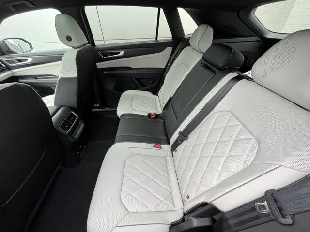 new 2025 Volkswagen Atlas Cross Sport car, priced at $50,345