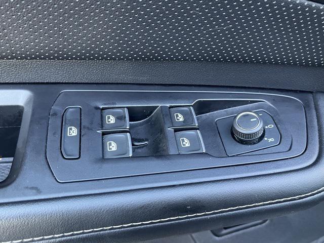 used 2024 Volkswagen Atlas Cross Sport car, priced at $32,100