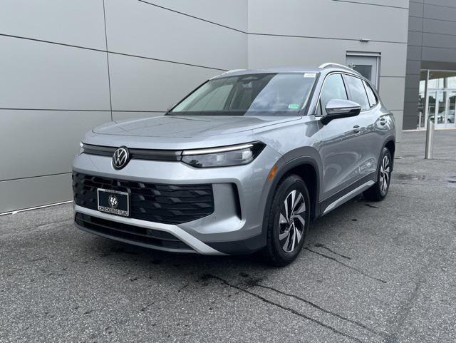 new 2025 Volkswagen Tiguan car, priced at $29,284