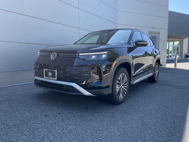 new 2025 Volkswagen Tiguan car, priced at $30,807