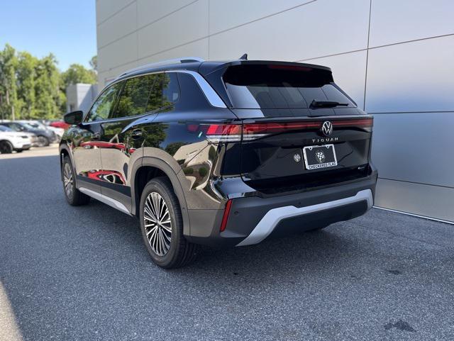 new 2025 Volkswagen Tiguan car, priced at $30,807